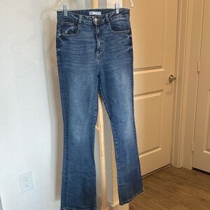 Zara Dark Wash Flare Jeans - Medium Blue